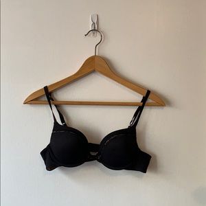 Black T-Shirt Bra